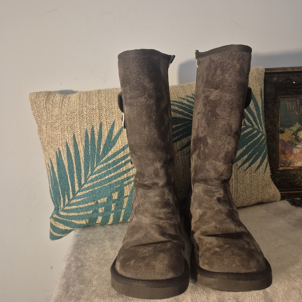 UGG Australian Sheepskin Side Zip W/ Cargo Pockets  Suede Brown Boots  Women's 9